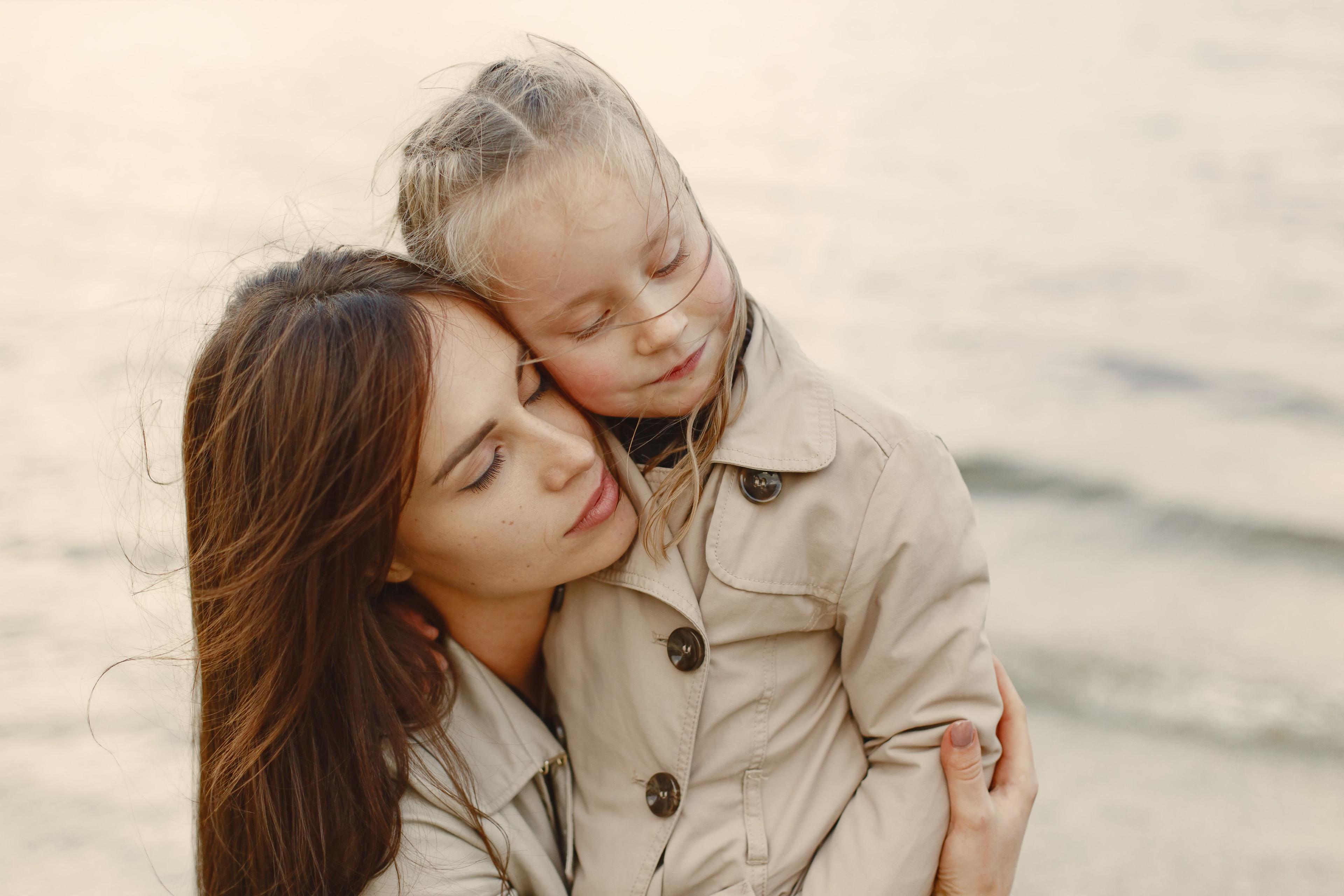 Главная цель – максимальная идентификация ребенка с родителем своего пола